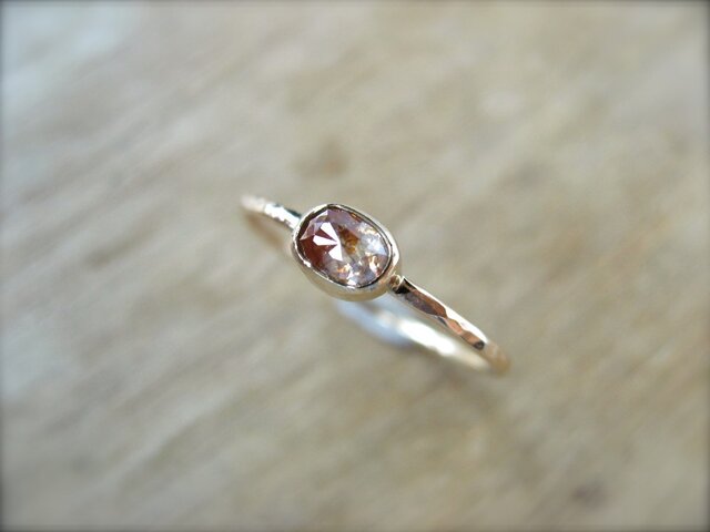 Bi-color Oval Diamond Ringの画像1枚目
