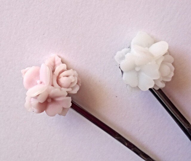 【ドイツ製flower posy bouquetのヘアピン】の画像1枚目