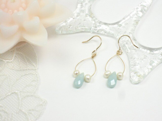 【ジェード&パール】Petal Bleu(ペタル・ブルー) ピアス・イヤリングの画像1枚目