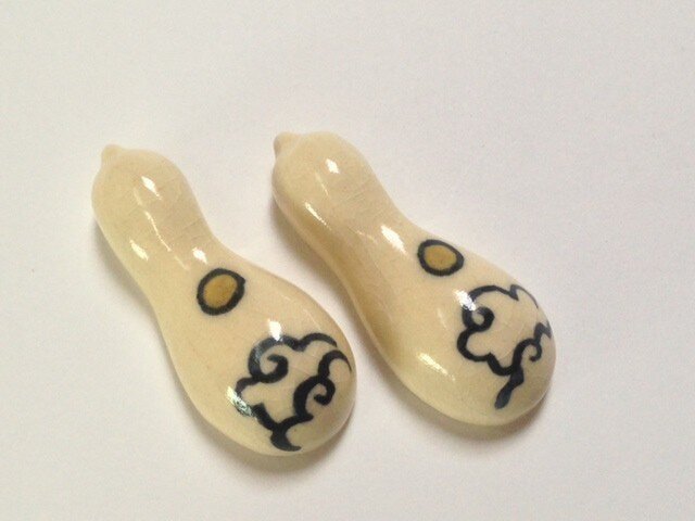 珍しい透明の箸置き　ひょうたん　中にもひょうたん　空洞 珍しい透明の箸置き ひょうたん 中にもひょうたん 空洞