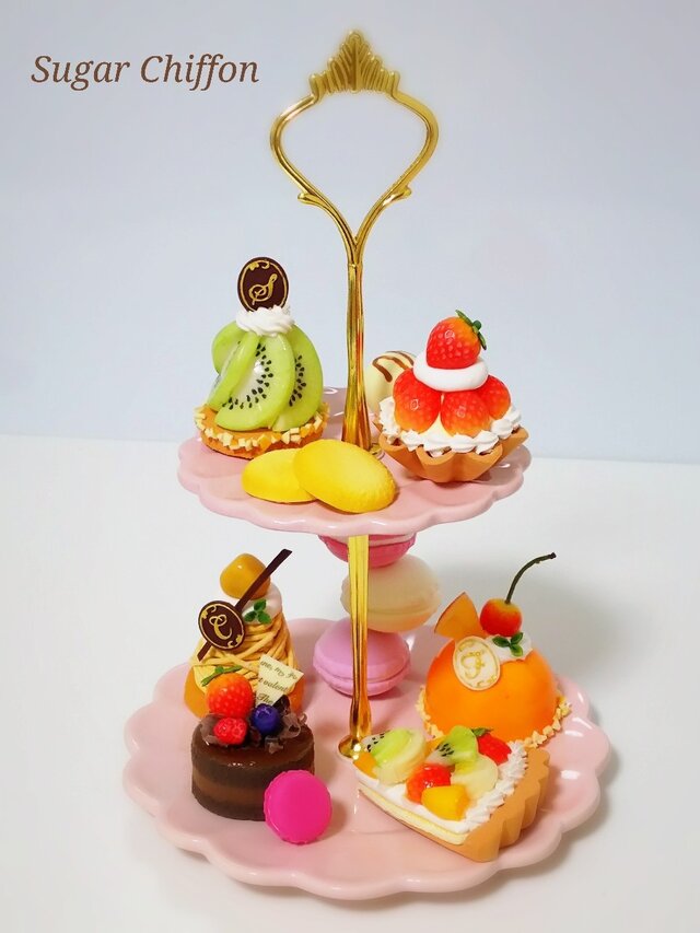予約済み】ｋ様専用♡スイーツいっぱい♡２段のケーキプレート iichi 日々の暮らしを心地よくするハンドメイドやアンティークのマーケットプレイス