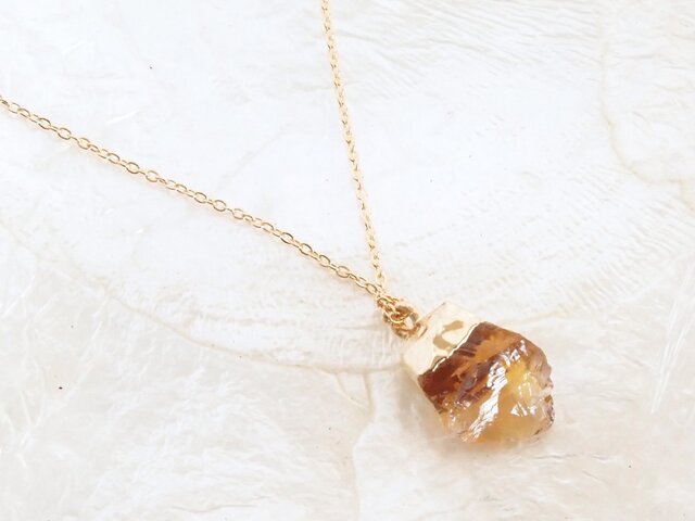 14KGF chitrine rock ネックレスの画像1枚目