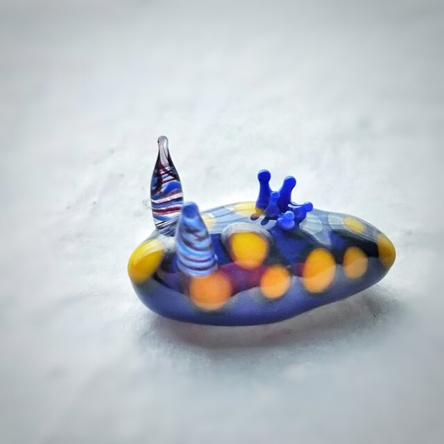 ガラスのサガミリュウグウウミウシ 受注制作の画像1枚目