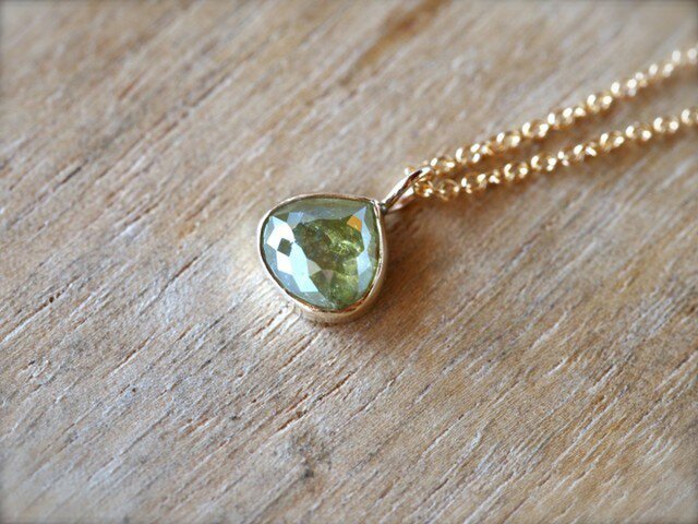 Muscat Drop Diamond Necklaceの画像1枚目