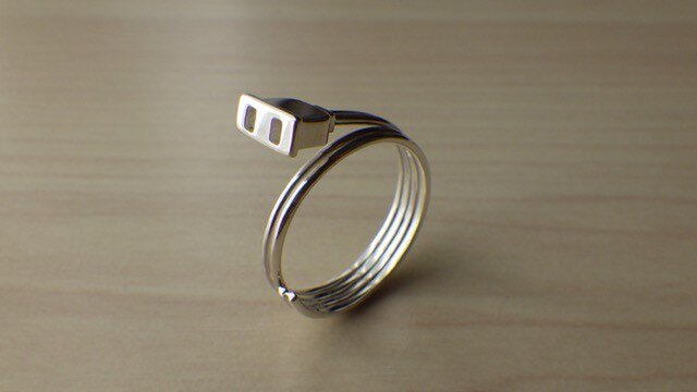 コンセントのリングの画像1枚目