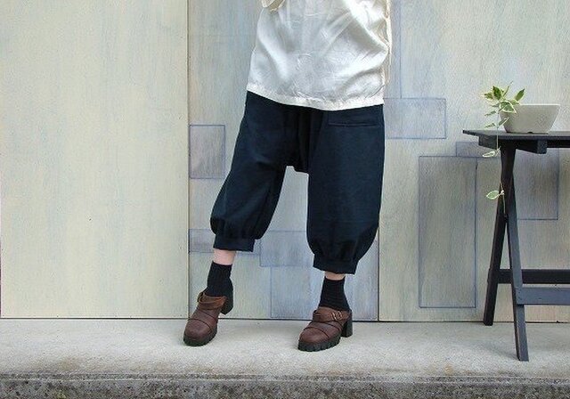 コットンリネン*パンツ*ネイビーの画像1枚目