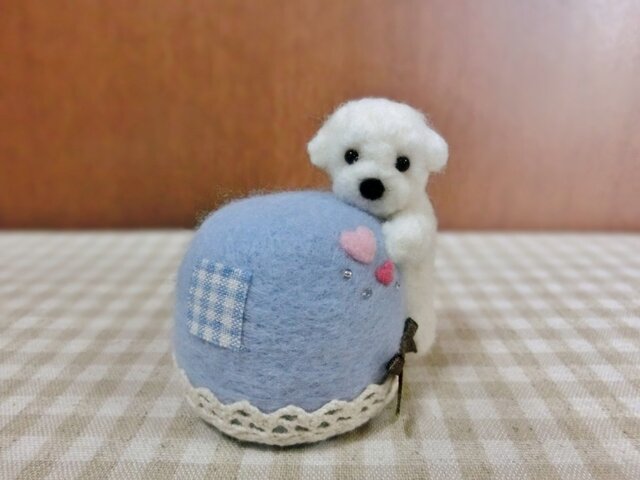 しがみつきトイプーちゃんのピンクッション(ブルー)の画像1枚目