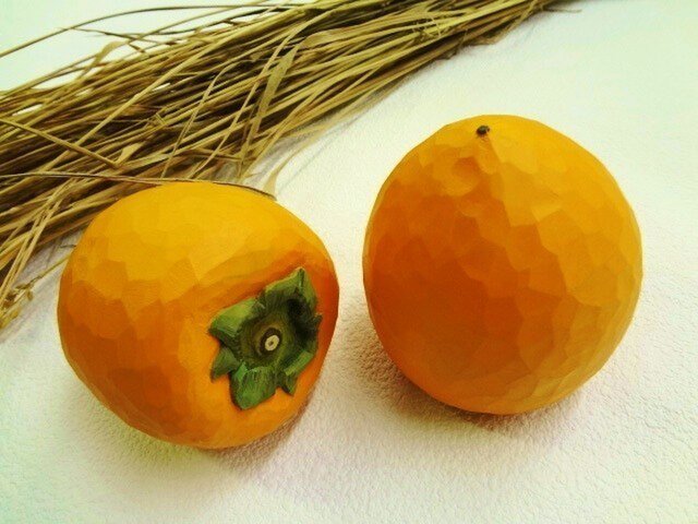 美しいカップル「あたご柿」の画像1枚目