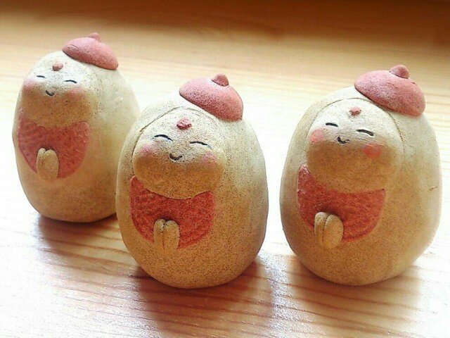 (単品)ベレー帽のだるま地蔵の画像1枚目