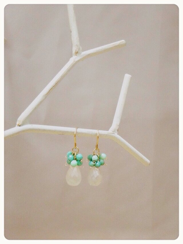 14kgf【jewelry series】カルセドニーのドロップの画像1枚目