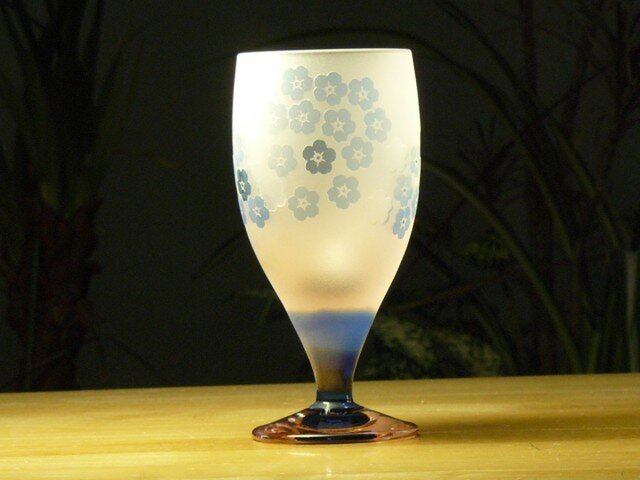 わすれなぐさの台付きグラス ブルー×ピンク (1個)の画像1枚目