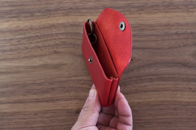 イタリア製牛革のスマートキーケース ／ レッド※受注製作 | iichi 日々