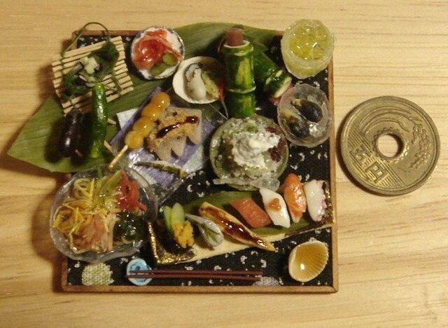 ★冷やし中華・にぎり寿司・なす&きゅうり馬の画像1枚目