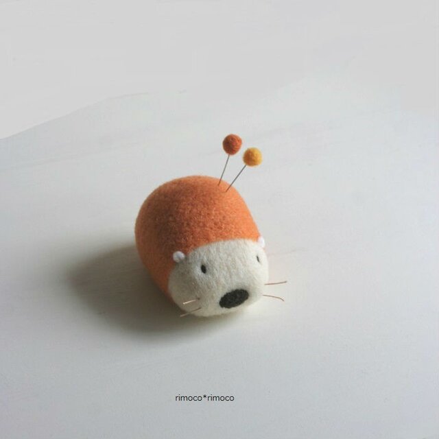 <紅丸様分>はりねずみ針山・・・(キャロット)の画像1枚目