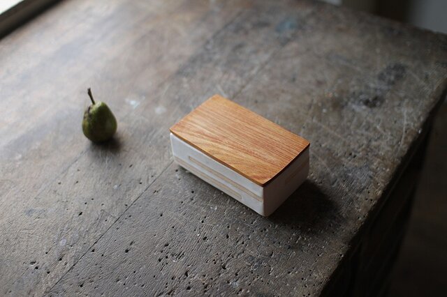 バターケース No.35 / ケヤキの木と陶器の画像1枚目