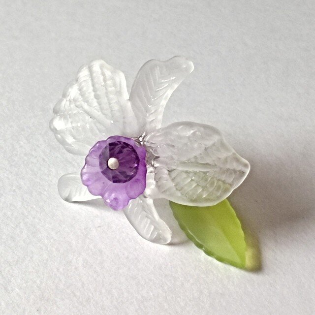 【ドイツ製 大輪 蘭 orchid 1個ピアス】の画像1枚目