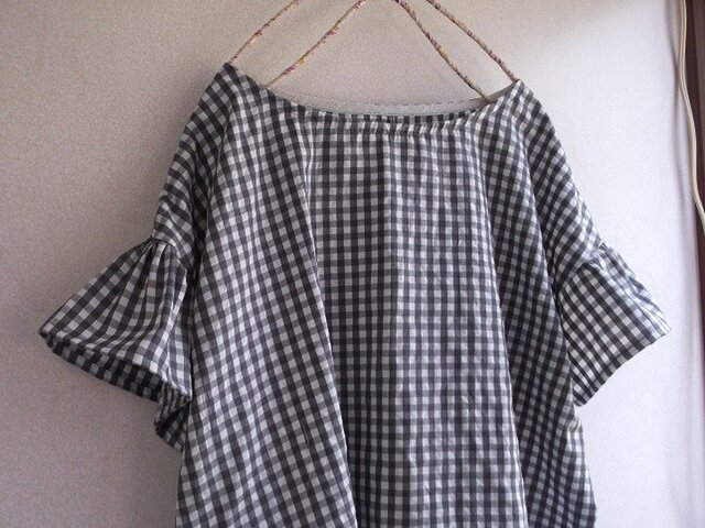 コットン袖ふんわりプルオーバーの画像1枚目