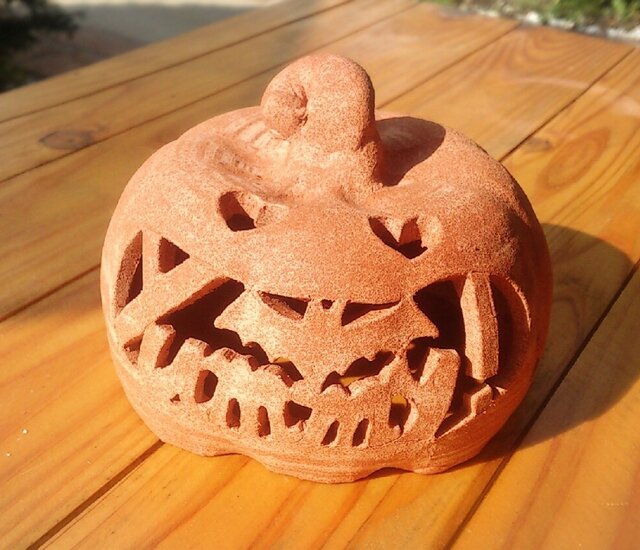 Φ約10cm「コウモリ+yummy!」ハロウィンランタンの画像1枚目