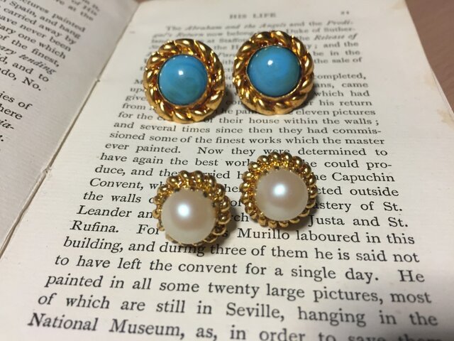 シャネルヴィンテージボタンピアス パール | iichi 日々の暮らしを