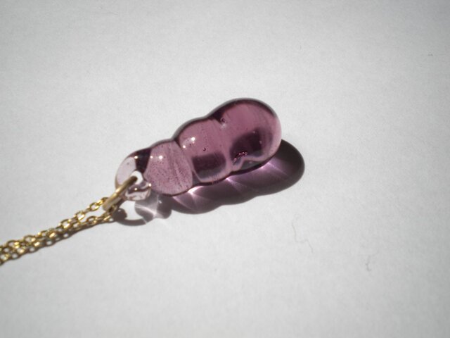 mokomoko glass ペンダント ライトパープルの画像1枚目