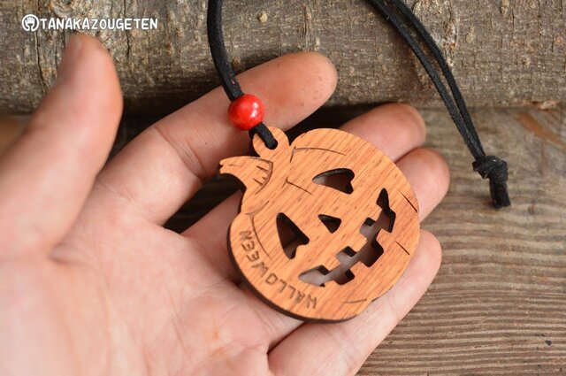[専用　こり様]チャーム ストラップ ウッドリング ハロウィン 専用 こり様]チャーム ストラップ ウッドリング ハロウィン Halloween
