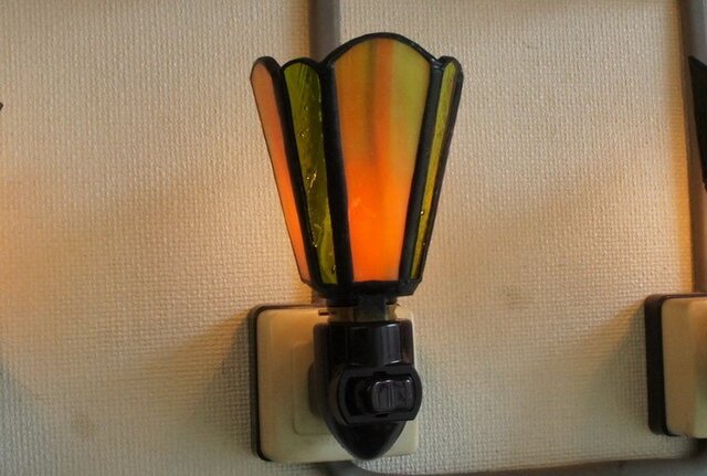 ビタミンカラーのお休みランプの画像1枚目