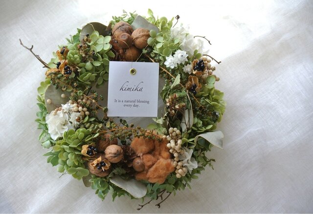 アナベルと胡桃のwreathの画像1枚目