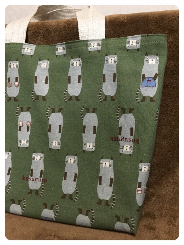 〈再販〉ねこポッケトートバッグ(抹茶)の画像1枚目
