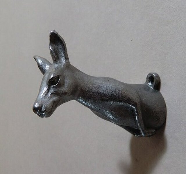 カンガルーのフックの画像1枚目
