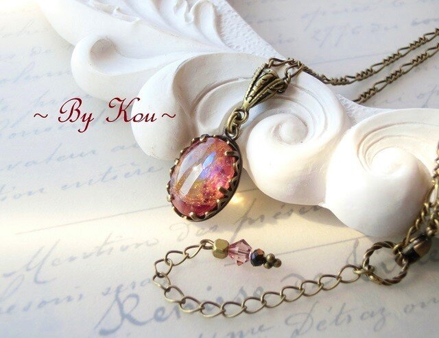 。・*.champagne glass.°*V.ネックレスの画像1枚目