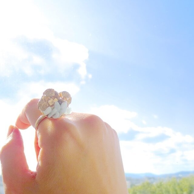 【再販売】アクアマリン×ヒノキの実 リングの画像1枚目