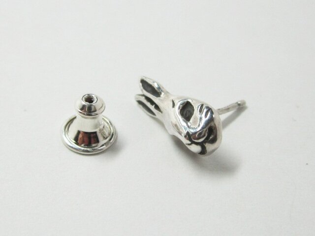 兎面（うさぎめん）PIERCE | iichi 日々の暮らしを心地よくする