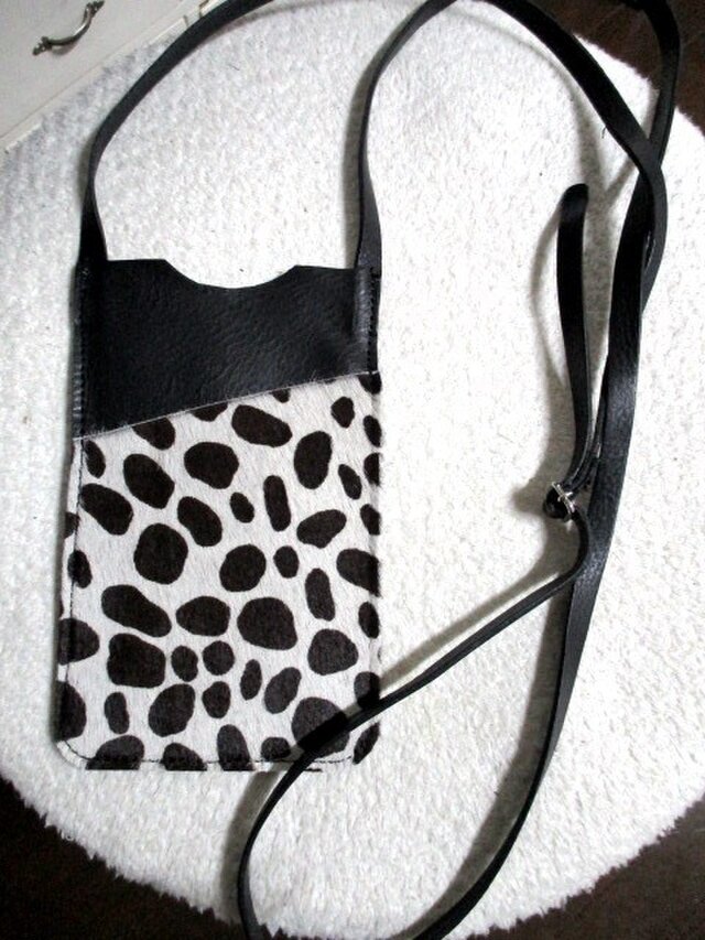 iphone6（大き目)対応スマホショルダーハラコポケット