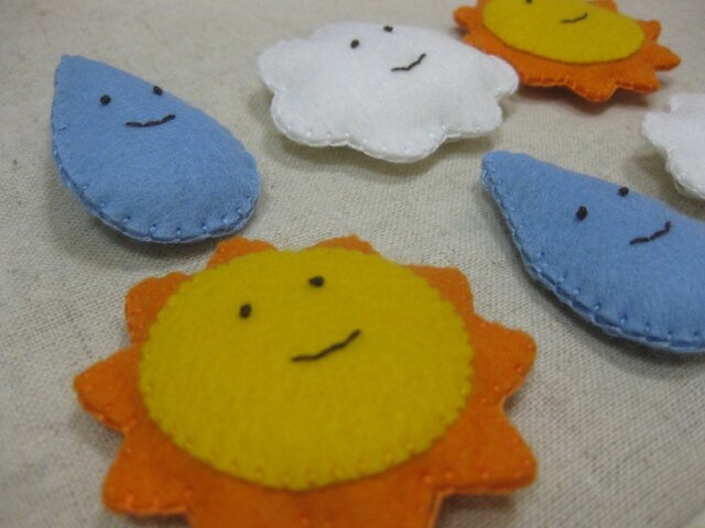 お天気のオーナメント ハンドメイド フェルト | iichi 日々の暮らしを