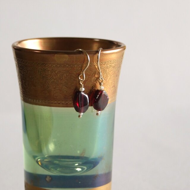 【ガーネット&K14GF】Le Vin (ル・ヴァン)ピアス&イヤリングの画像1枚目