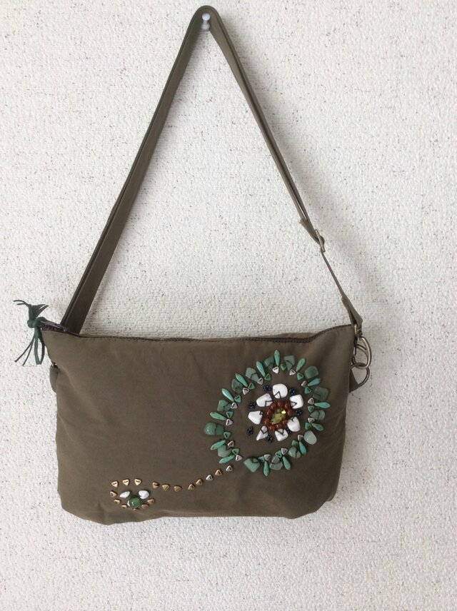 天然石セカントバッグの画像1枚目