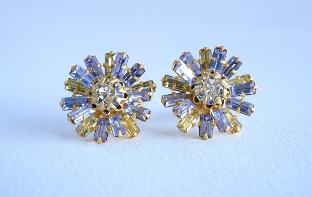 VINTAGE アレクサンドライトチタンピアス/イヤリングの画像1枚目