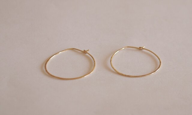 K14GF 光輪の描写 ピアス｜GFP1346　フープピアス K14GF 光輪の描写 ピアス｜GFP1346 フープピアス K14GF 光輪の描写