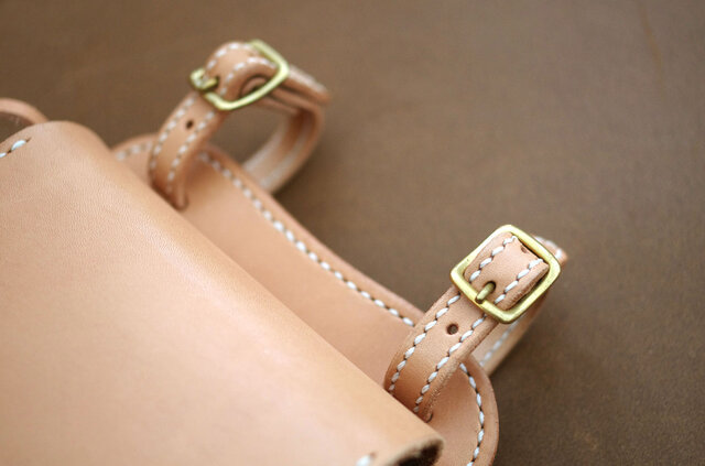 本革サドルメディスンバッグ【受注製作 | iichi 日々の暮らしを