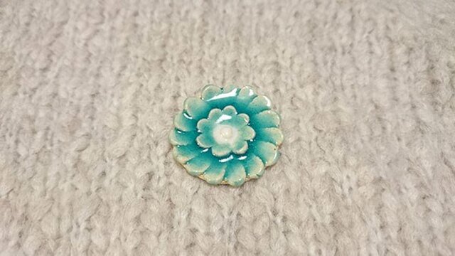 Flower Brooch (b-L)の画像1枚目