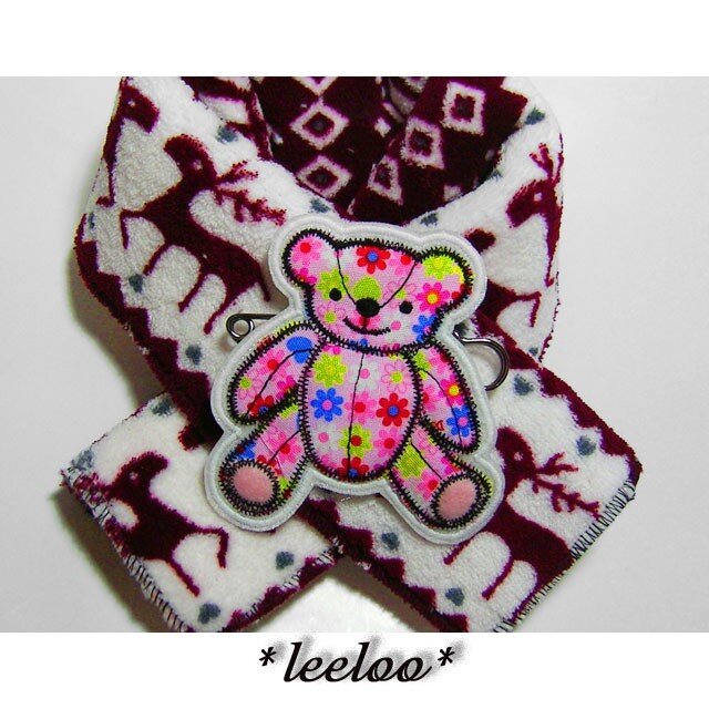 ★テディーベアーくま★スカーフピン★刺繍アップリケ★の画像1枚目