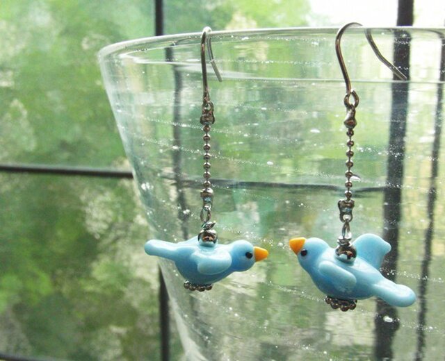 鳥さんのピアスの画像1枚目