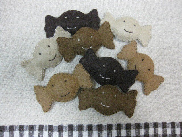 スマイルコーヒーキャンディ ハンドメイド フェルト ままごと | iichi