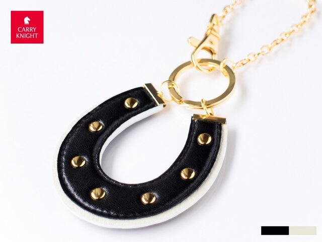 HORSESHOE CHARM 【black×ivory】の画像1枚目