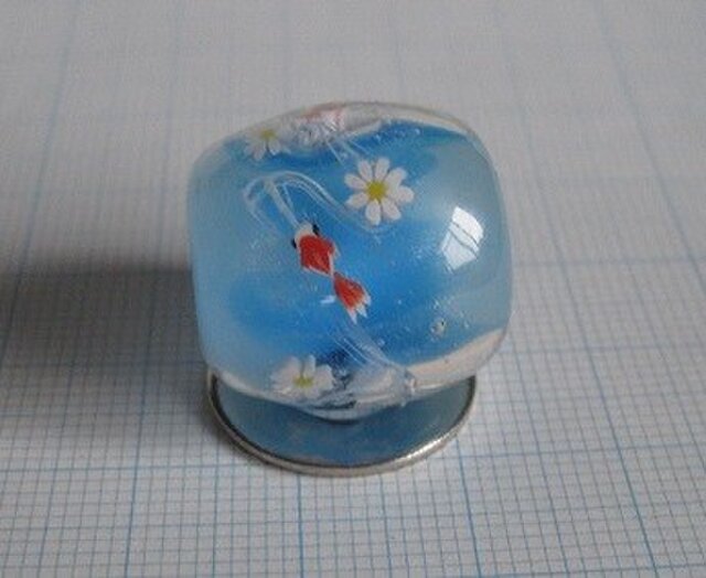 とんぼ玉 金魚(上)の画像1枚目