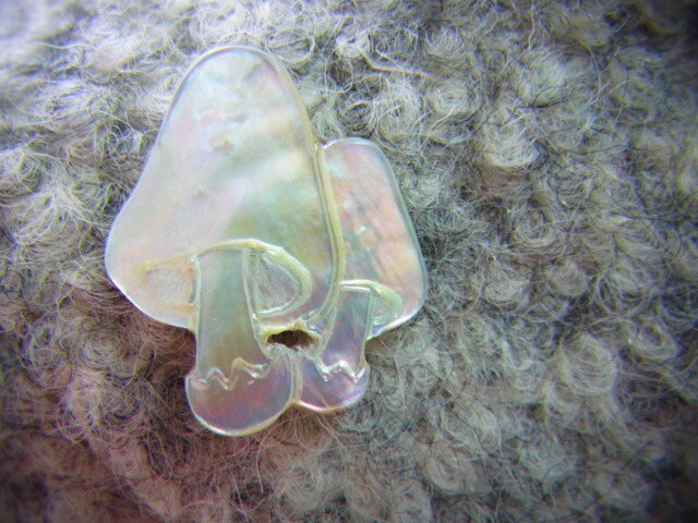 きのこ兄弟 ピンブローチの画像1枚目