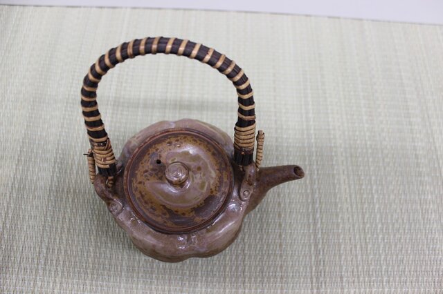 南瓜型急須 | iichi 日々の暮らしを心地よくするハンドメイドや