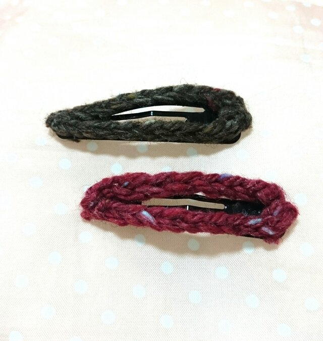毛糸の編み込みヘアピン二個セット | iichi 日々の暮らしを心地よく