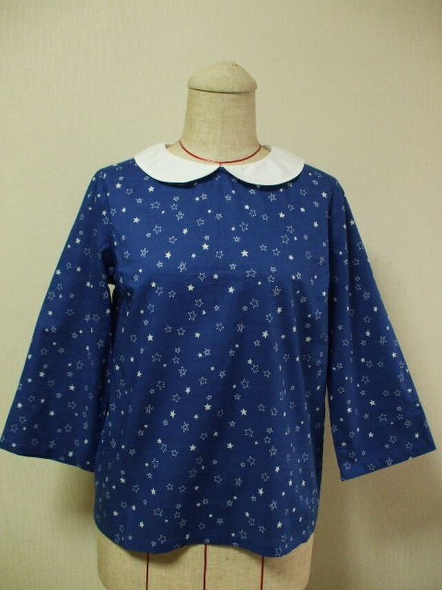 【セール品】星空柄プリント 丸衿8分丈袖プルオーバー M~Lサイズ 青地×星柄