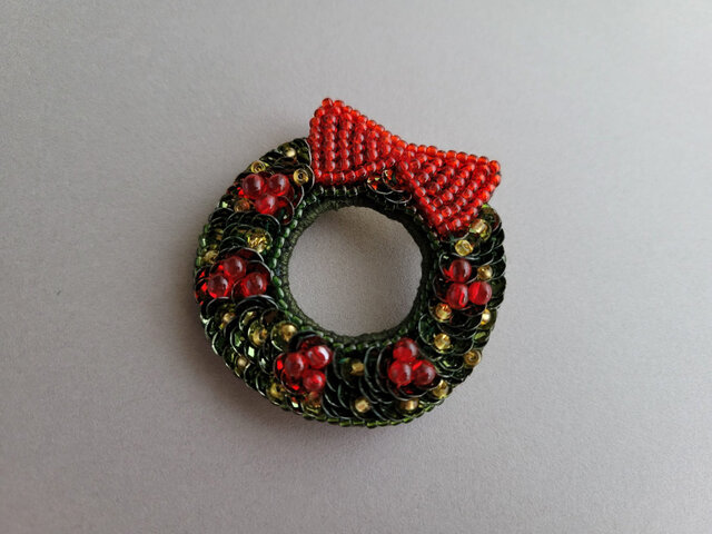 ブローチとしても使える秋のリース ハンドメイド ブローチとしても使える秋のリース ハンドメイド